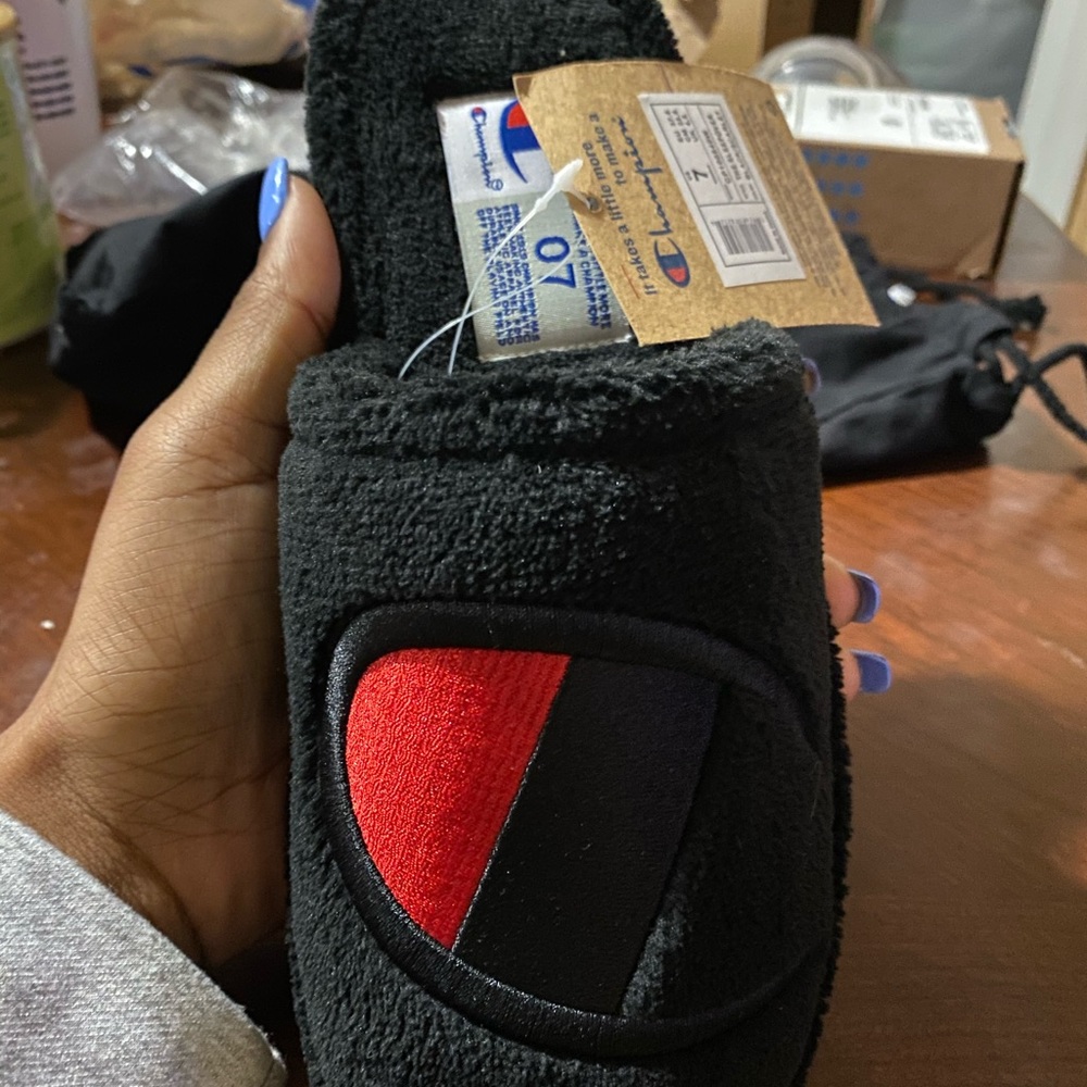 Champion House Shoe